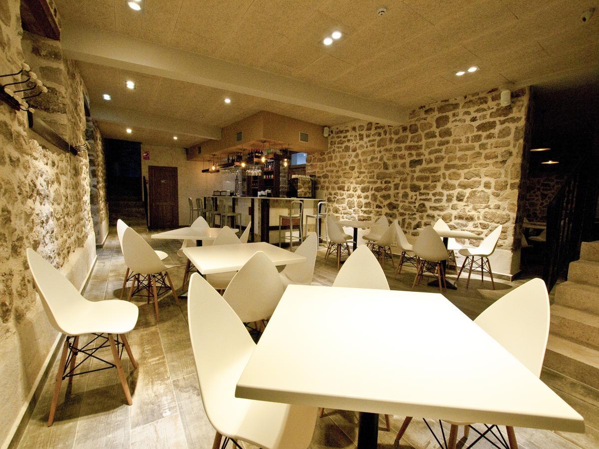 La Casa de Beli Hotel Tardajos Bagian luar foto