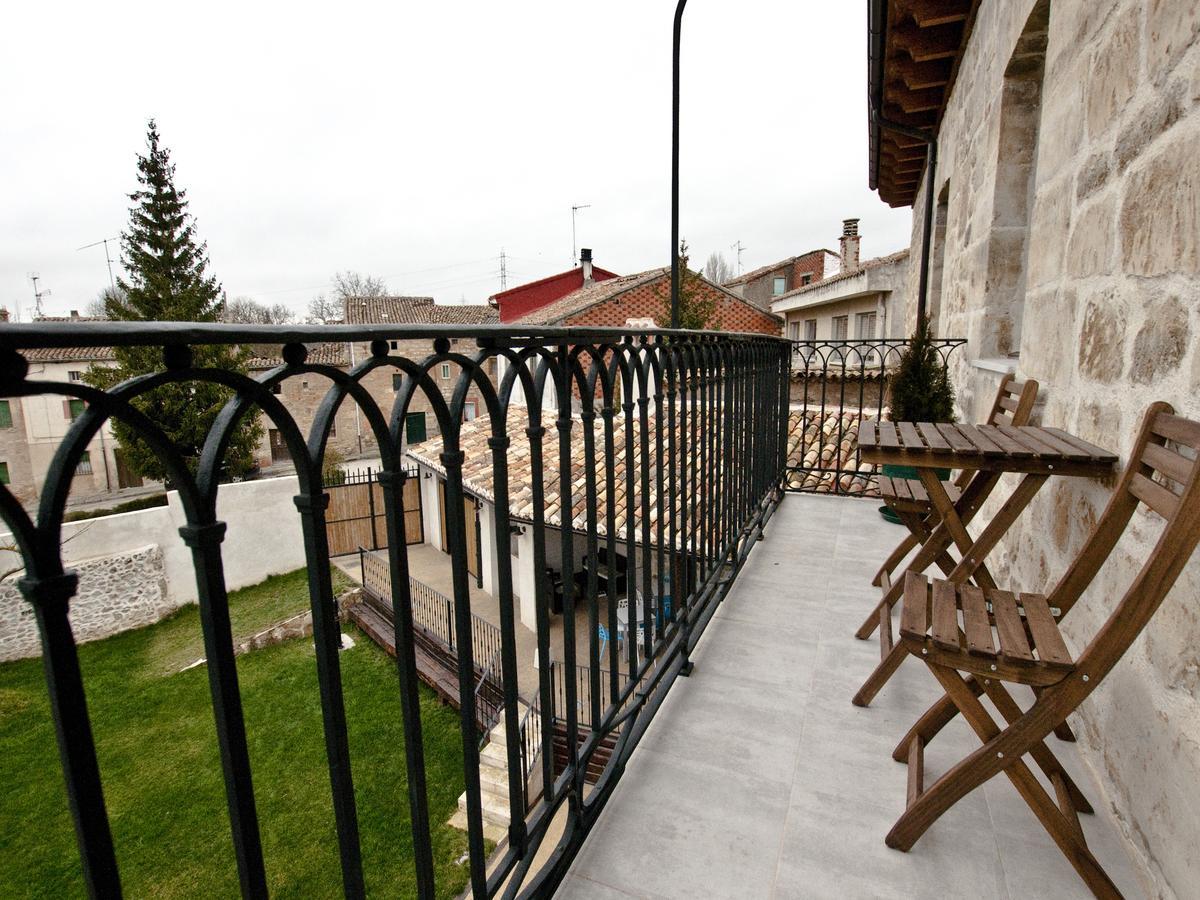 La Casa de Beli Hotel Tardajos Bagian luar foto