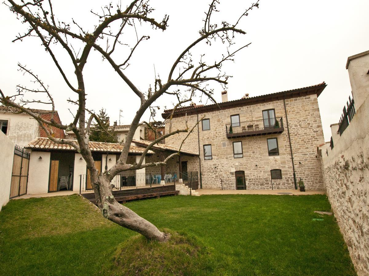 La Casa de Beli Hotel Tardajos Bagian luar foto