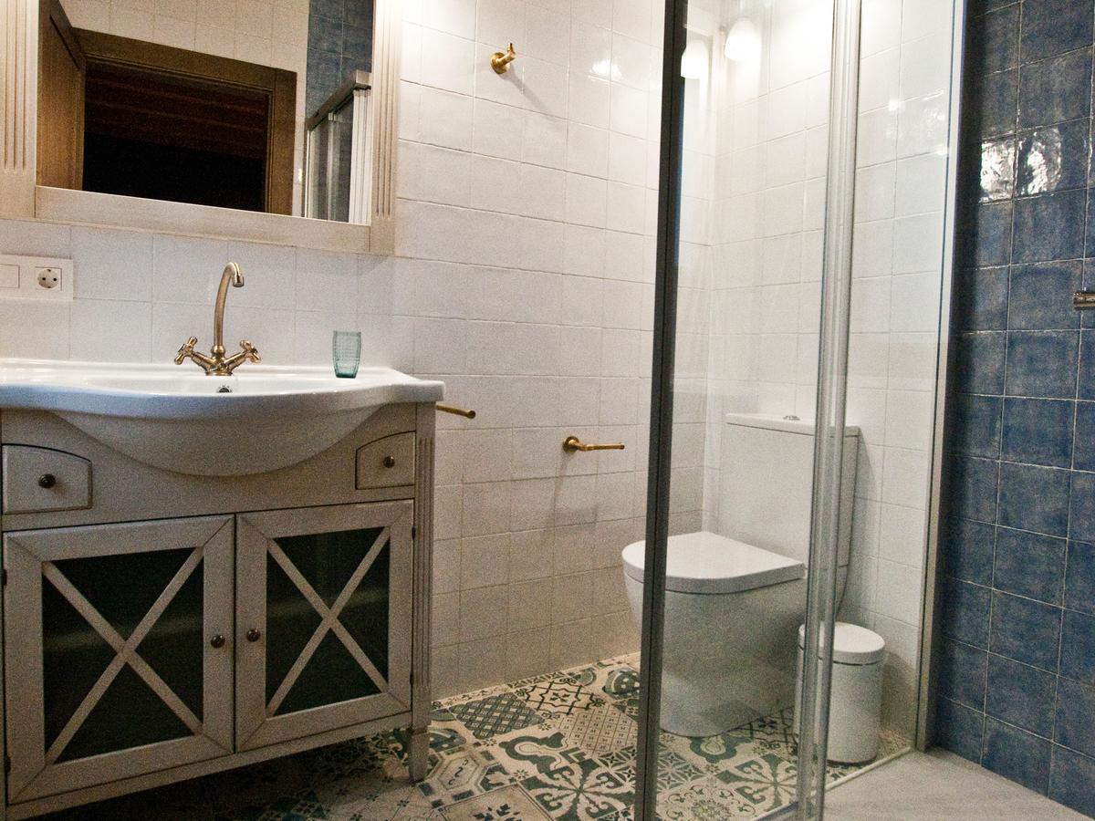 La Casa de Beli Hotel Tardajos Bagian luar foto